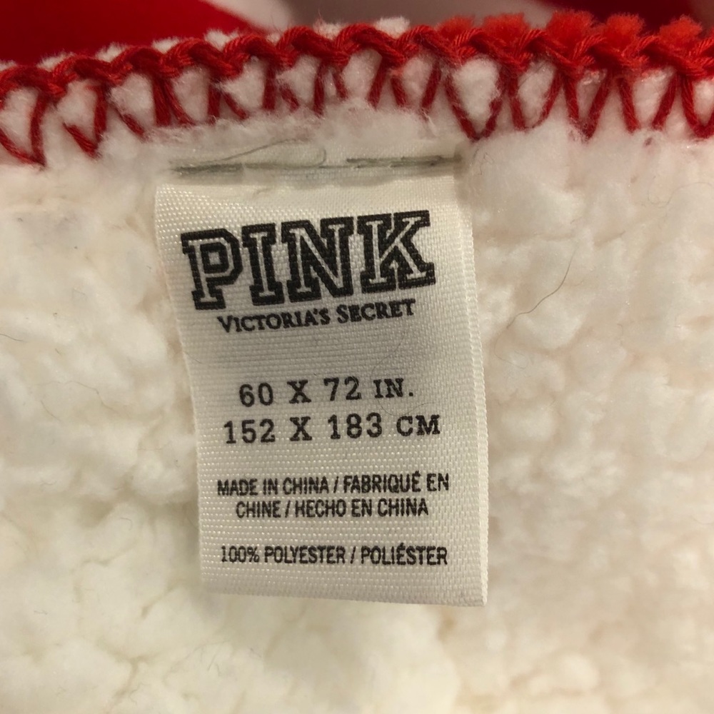 BNWOT Pink Victoria’s Secret 60X72 Sherpa Blanket - Picture 5 of 5